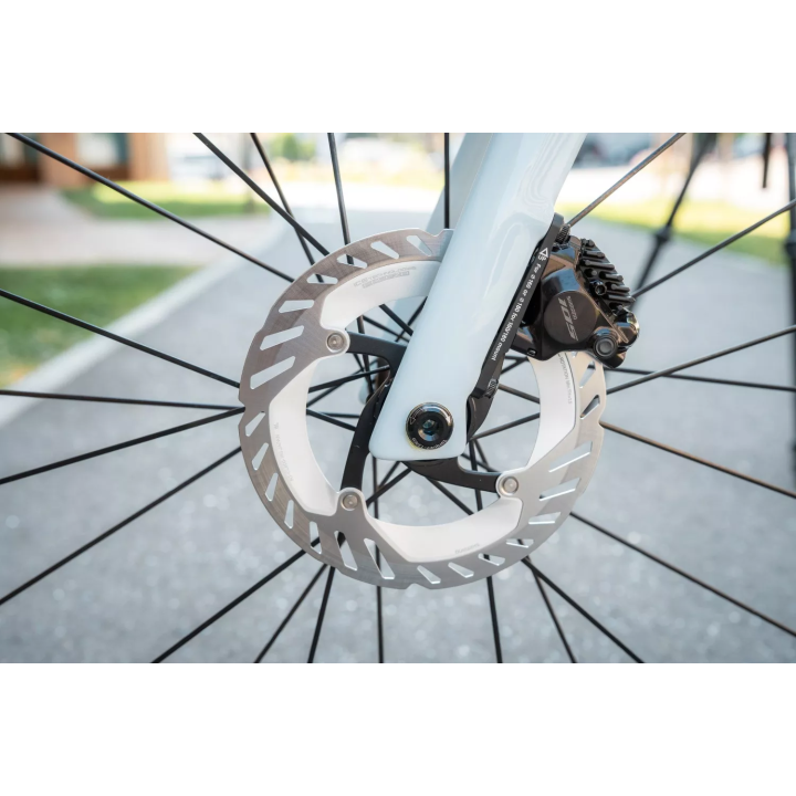 Volturno Whitney Edition – vélo route carbone All-Road Endurance