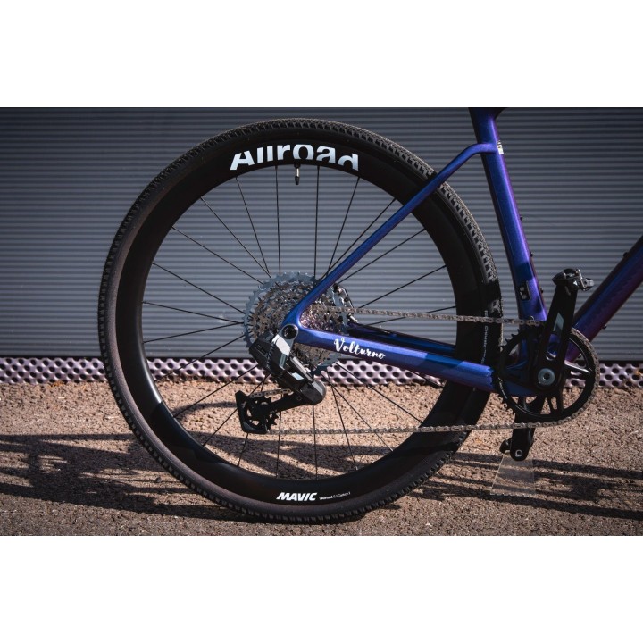 Gravel carbone léger 8,8 kg SRAM AXS XPLR | Malu Volturno Suisse