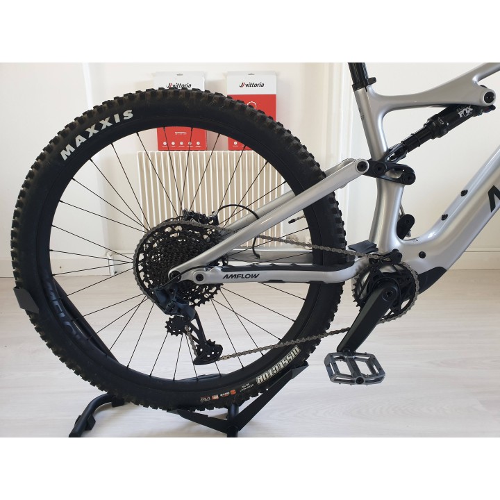Amflow PL Carbon 800Wh Expo